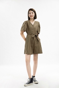 利索LiSuo泡泡袖棉麻连体裤女夏季减龄宽松时尚洋气阔腿连体短裤