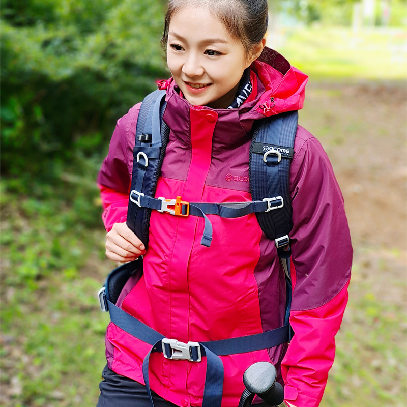 羽绒内胆冲锋衣断码促销