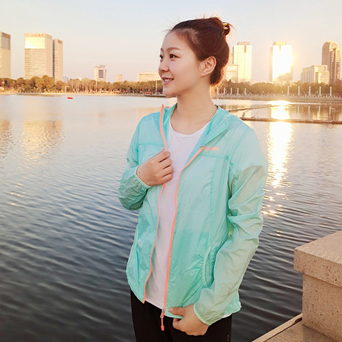 阿珂姆防紫外线轻薄徒步皮肤衣