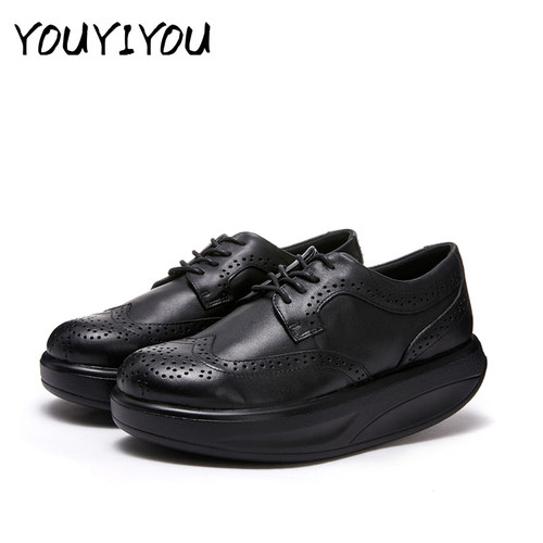 布洛克春秋季系带复古风小皮鞋