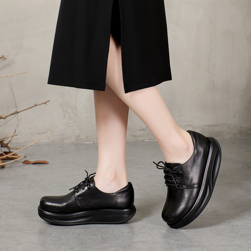 悠一悠休闲厚底摇摇鞋