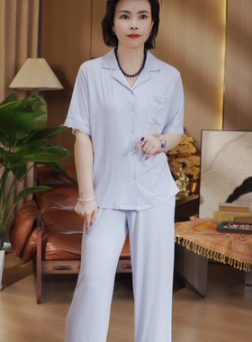 纵享丝滑浮雕蕾丝女士睡衣套DWY91052