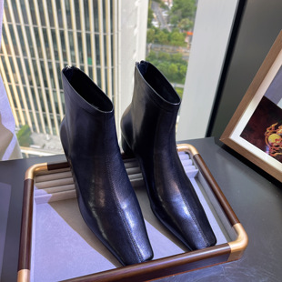 秋冬新款 小方头真皮短靴S29A360806