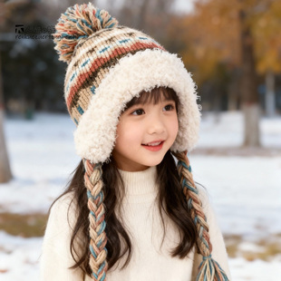 儿童帽子冬季加厚女宝宝防风护耳帽新款雷锋帽流苏毛球可爱针织帽