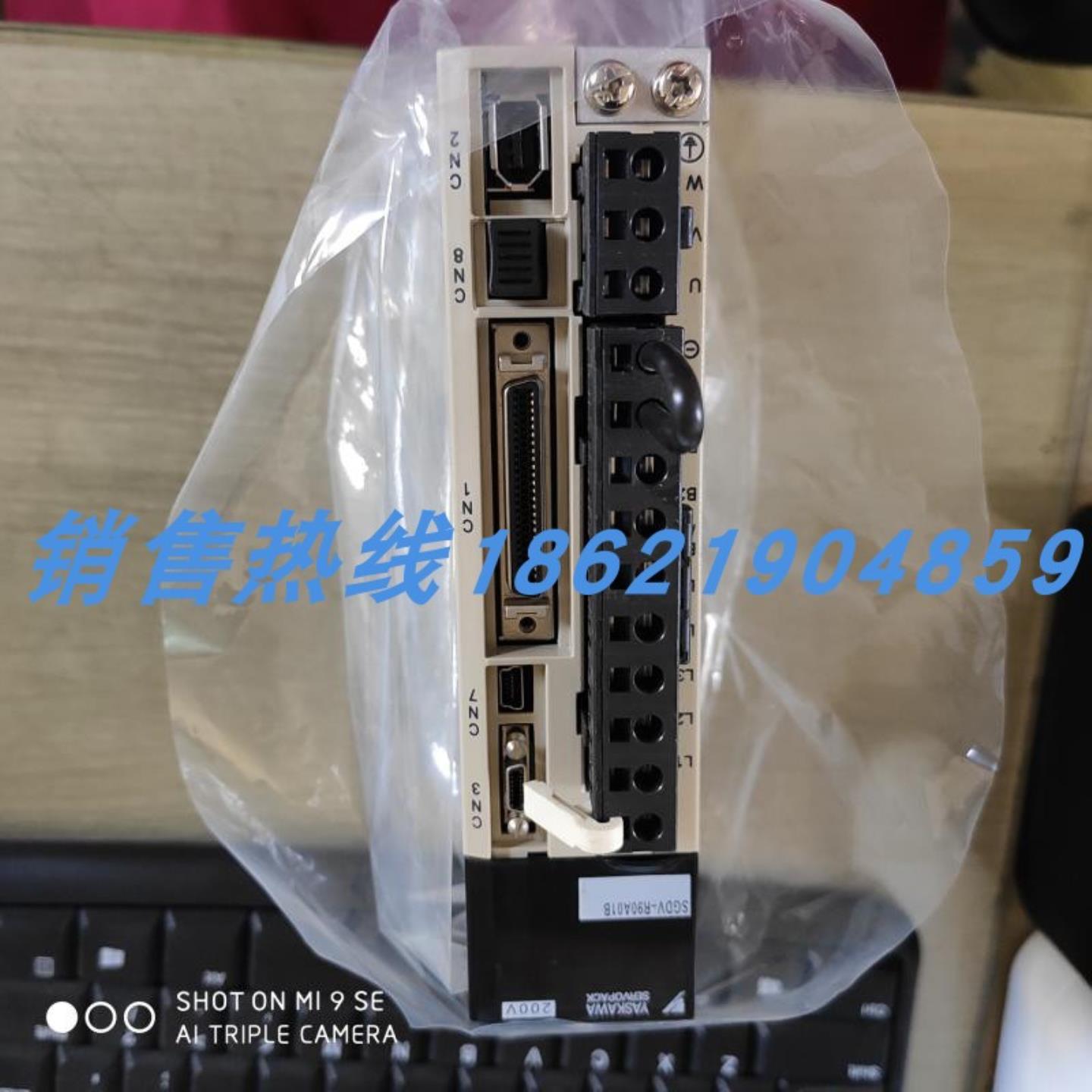 安川伺服电机SGMAH-08AAA6CD-OYSGMAH-08AAA6CD-OY