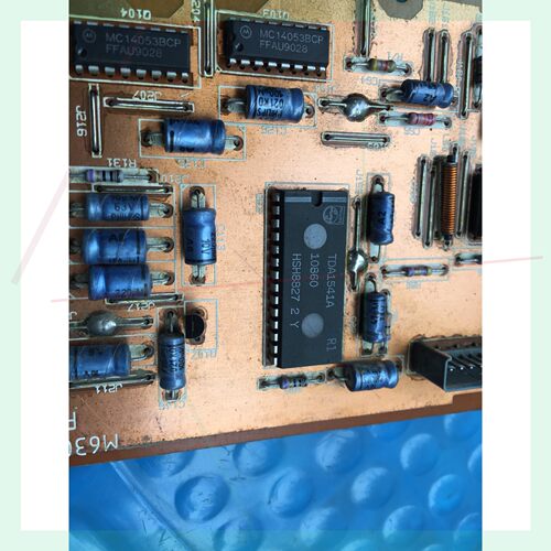 TDA1541A  R1及SAA7220PB解码板
