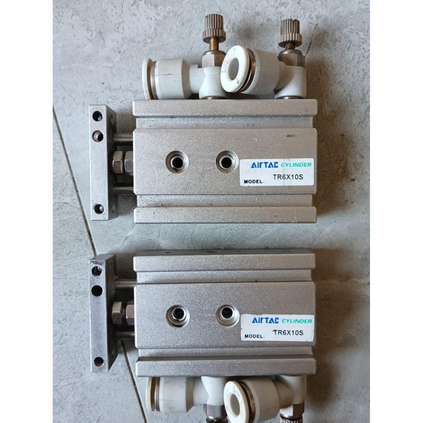 Airtac亚德客拆机双轴气缸TR6X10S成色如图所