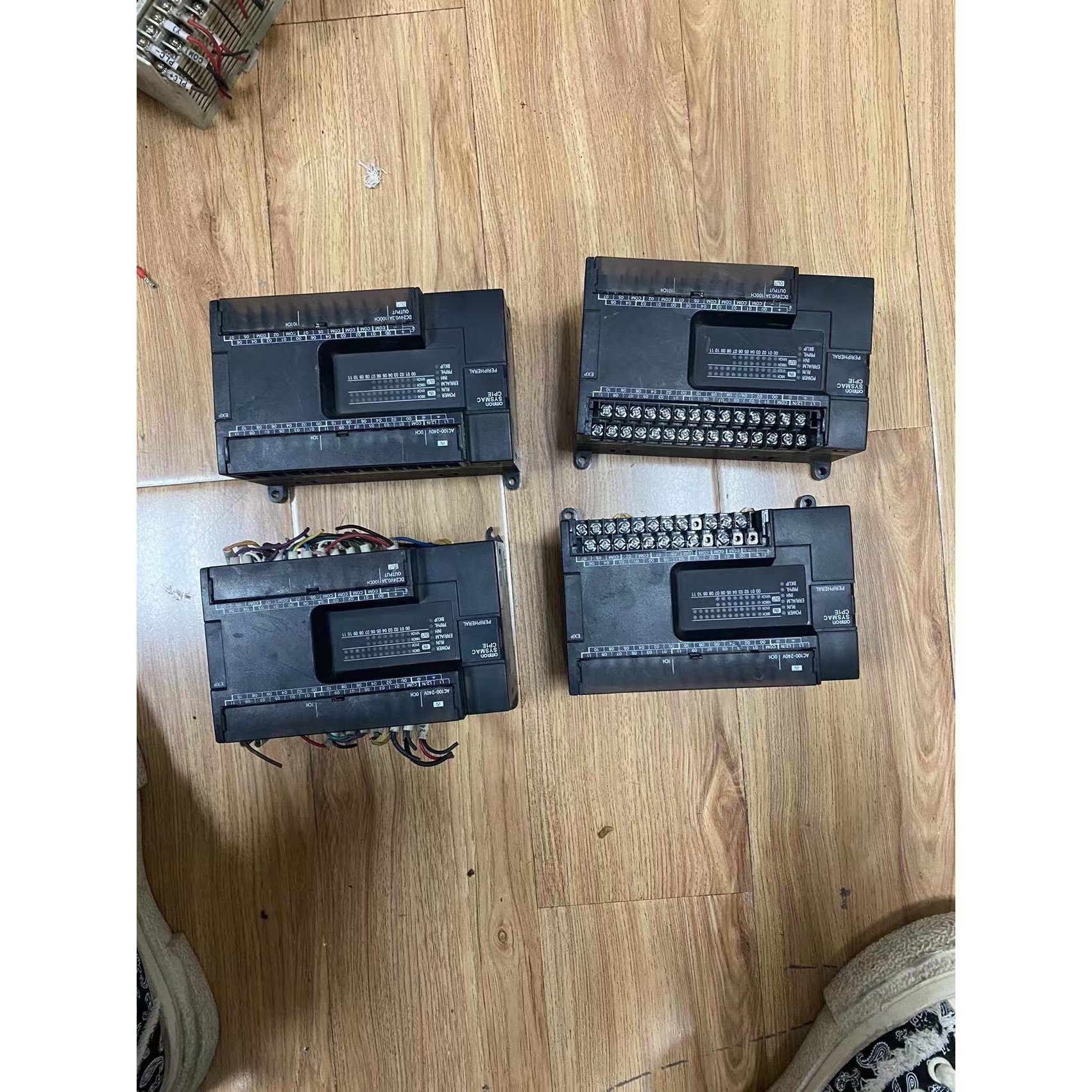 CP1E-E40SDR-A 二手拆机 PLC实物图拍摄