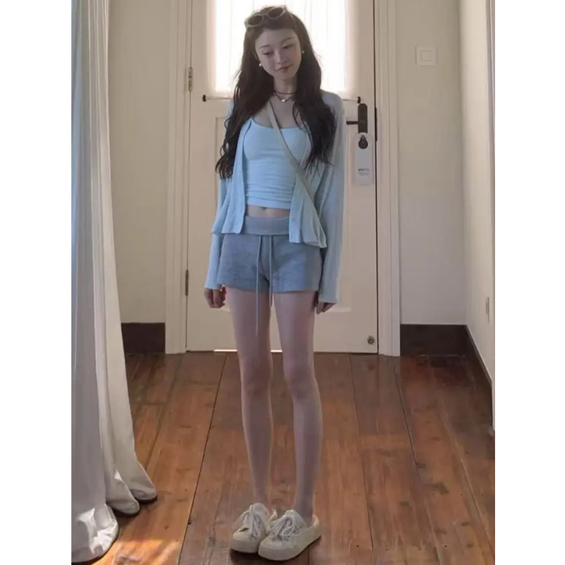 灰色包臀运动短裤女夏季2025新款小个子外穿显瘦休闲a字低腰热裤