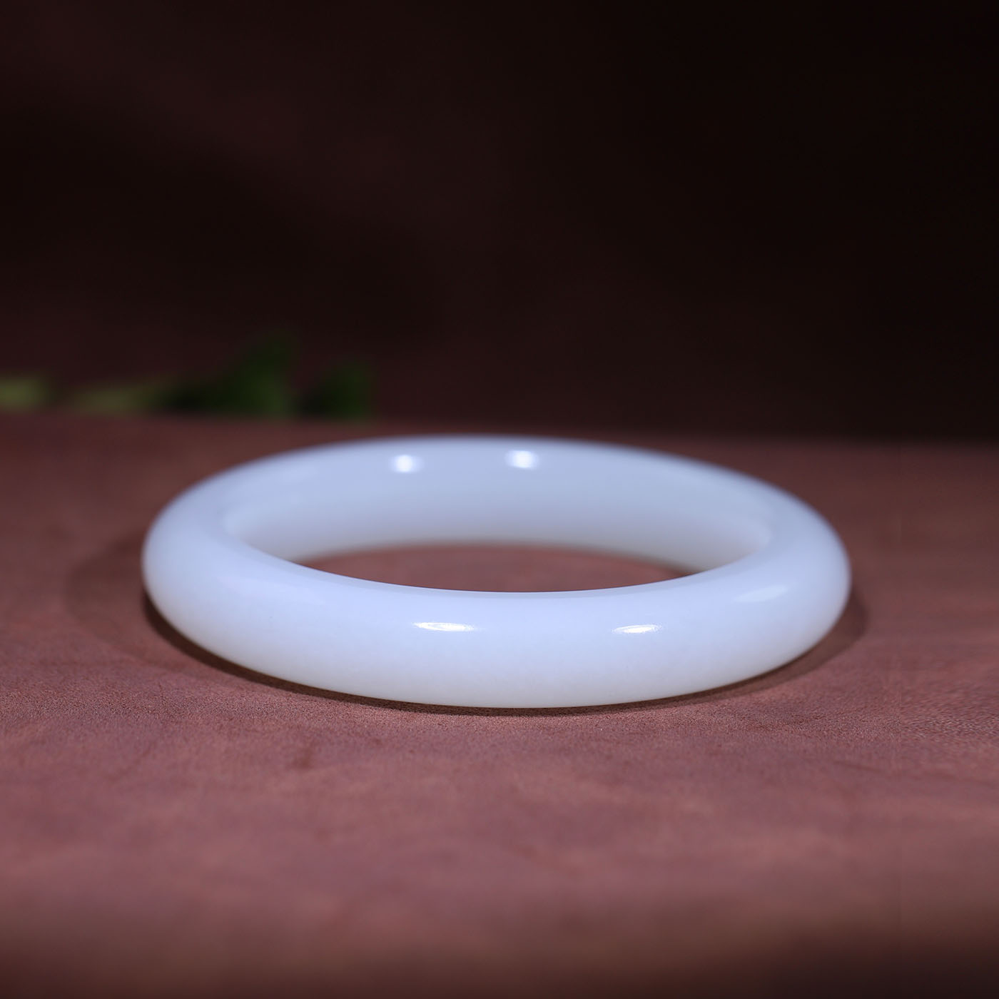 玉秀和田玉宽条手镯定制手饰