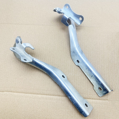 北汽新能源EC系列前引擎盖铰链