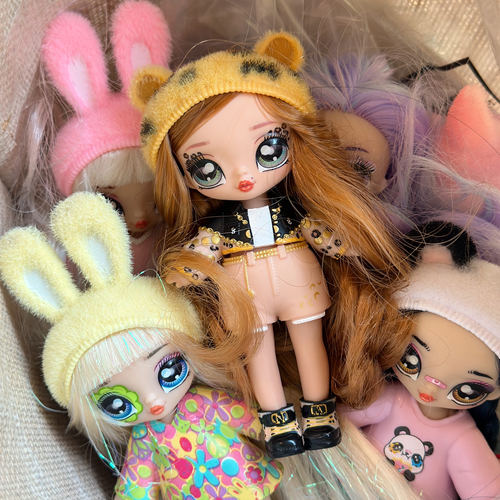 娜娜娜迷你惊喜娃娃可换装玩具