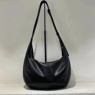 女2025夏季 现货韩国正品 leather 代购 简约百搭单肩斜挎大包 bucks