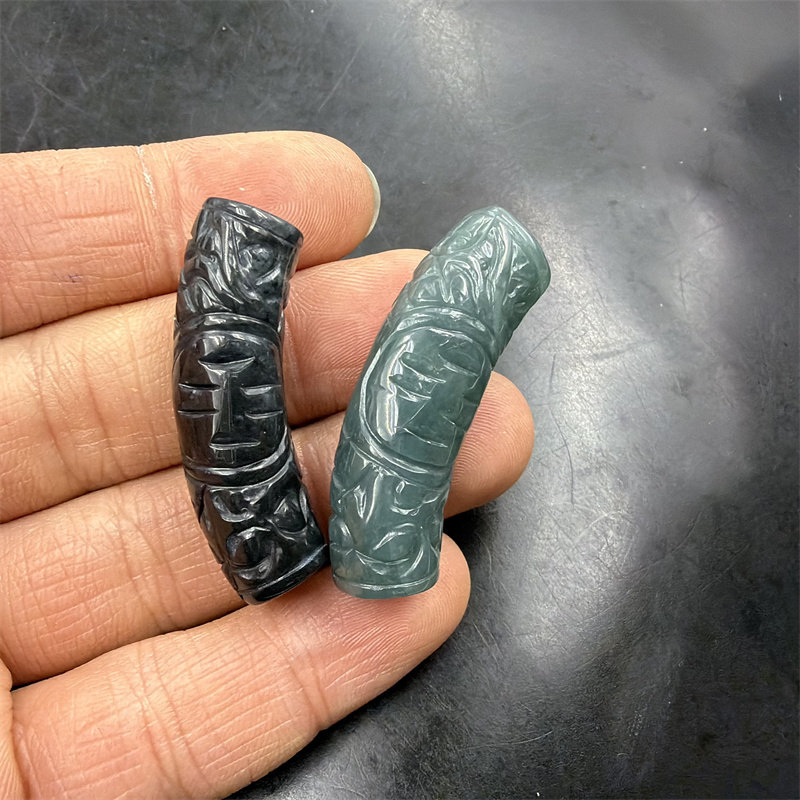 四海玉器 天然正品翡翠A货回纹雕花弯管 深色乌鸡月牙弓形弯管,珠宝/钻石/翡翠,颈饰,淘宝优惠券,粉丝福利购,淘宝优惠卷