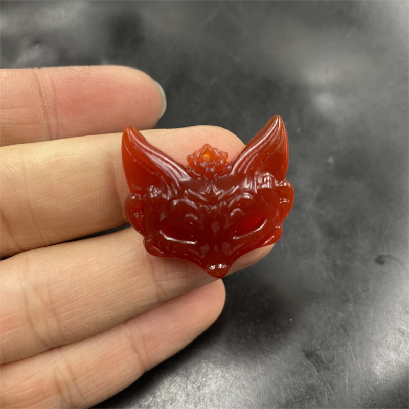 四海玉器 天然正品红玛瑙狐狸面具吊坠 红色玉髓狐狸头挂件 玉坠