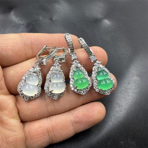 四海玉器 新款镶嵌绿玉髓葫芦耳环 冰种白玛瑙葫芦耳坠 耳饰