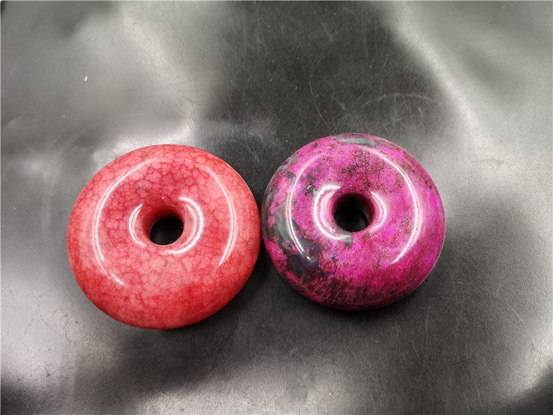 四海玉器 5厘米大号梅花玉平安扣 红色岫玉鸡血玉平安扣挂件 玉坠