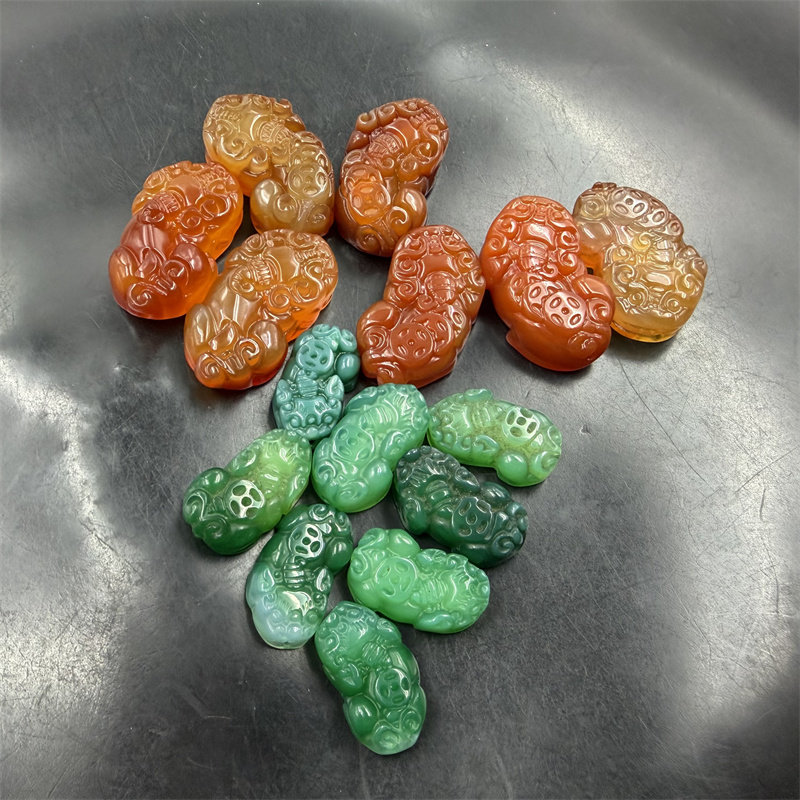 四海玉器 特价款 绿玛瑙小貔貅吊坠 福利红色玉髓貔貅挂件 玉坠