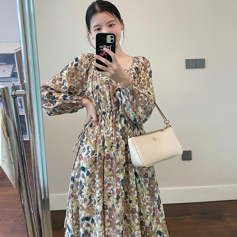 长袖早秋天丝棉碎花连衣裙