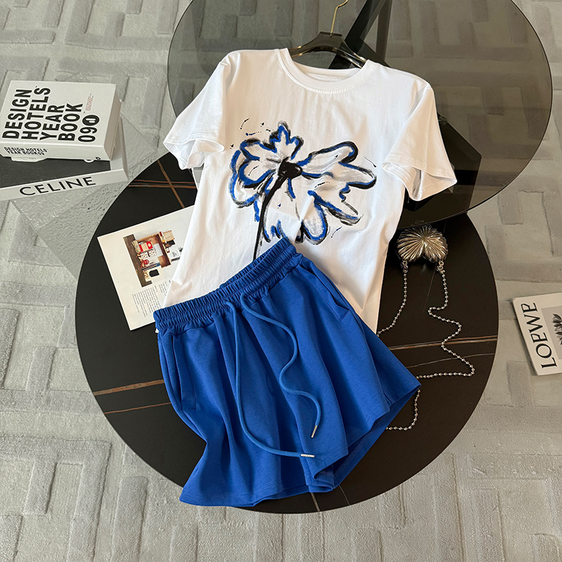 印花白色T恤宽松短裤两件套女夏季新款休闲跑步运动套装时尚大码