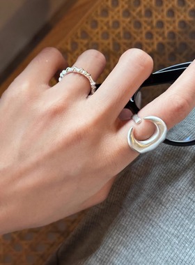 U.CA小众soft软山月牙拉丝戒指2024新款小众高级感食指戒气质指环