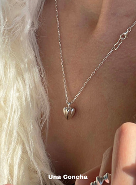 U.CA韩国silouhait爱心项链女ins小众简约镂空桃心925纯银锁骨链