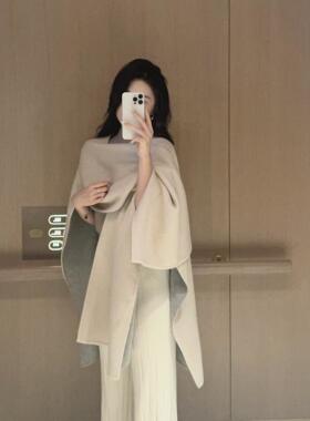 mmm collection 清冷感奶灰色全羊毛气质斗篷大衣女秋冬披肩外套