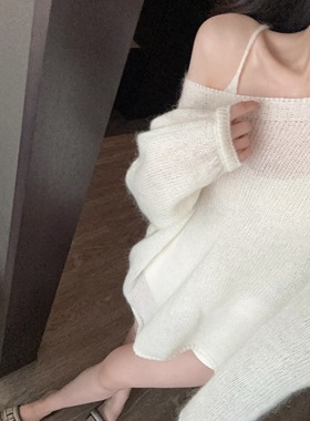 mmm collection 半透马海毛慵懒氛围纯欲露肩宽松毛衣针织罩衫女