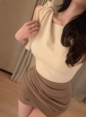 mmm collection 质感系带露肩纯欲无袖收腰上衣女夏时髦显瘦背心