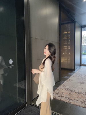 贵气美人氛围感羊毛马海毛披肩