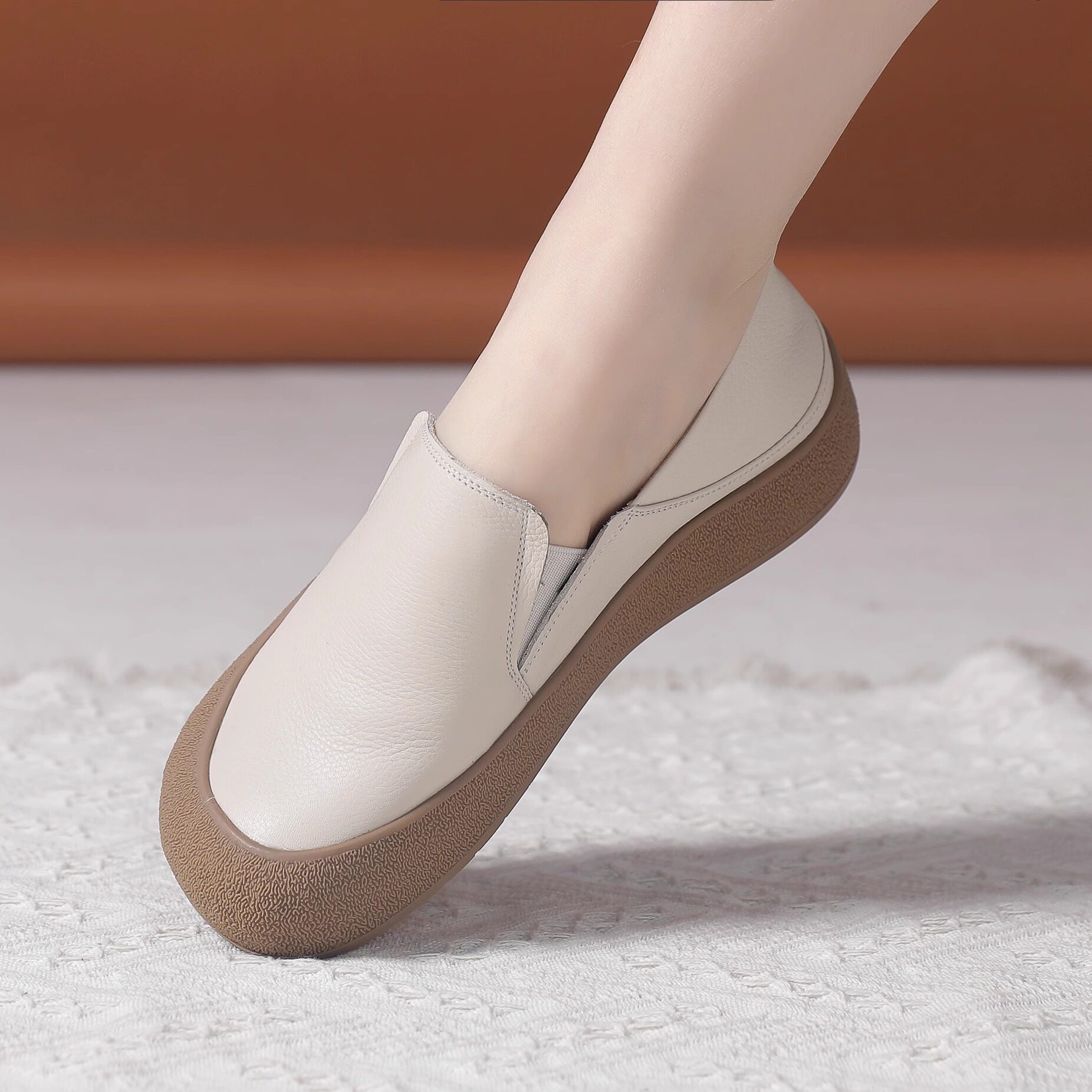 大码名鳕儿2025年春季新款套脚舒适头层牛皮平底单鞋真皮乐福单鞋