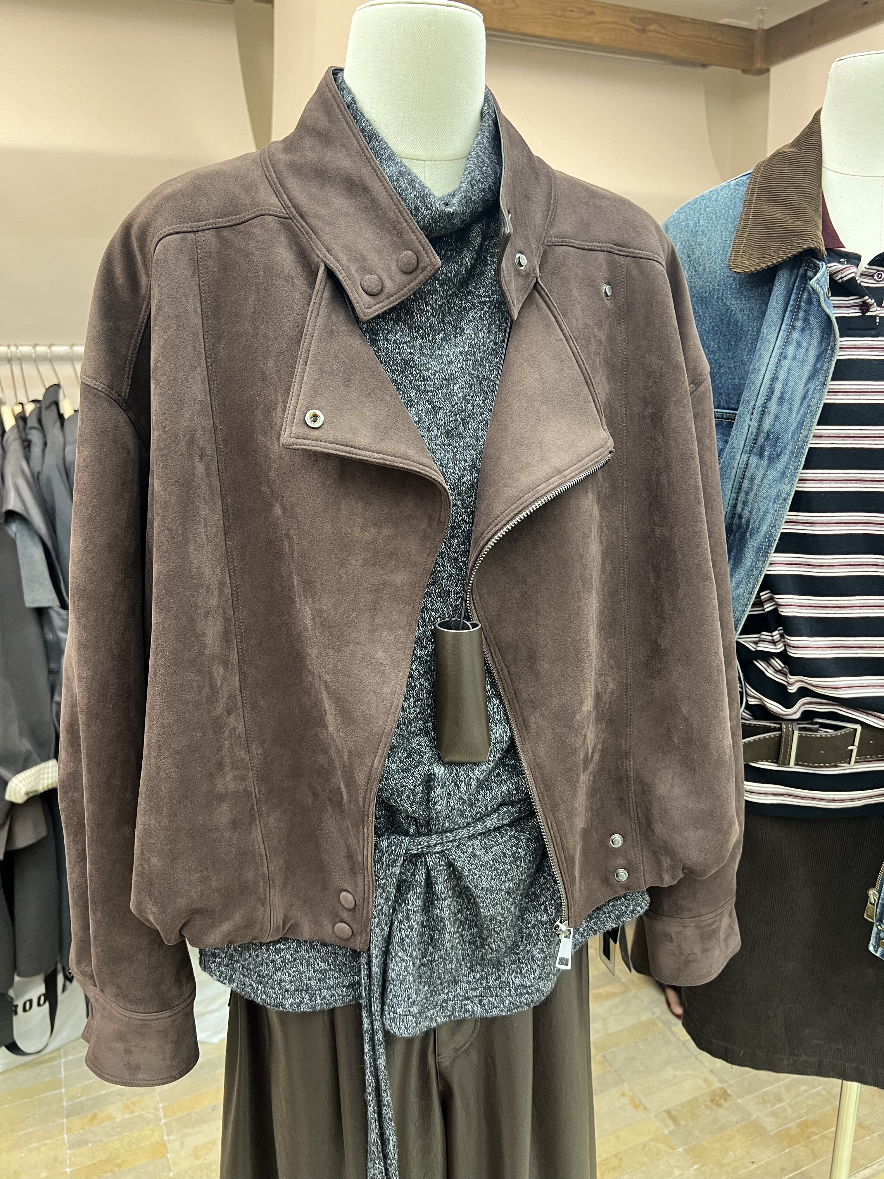 FST秋季新款pu皮衣外套女机车服夹克复古翻领腰带高级感上衣外套