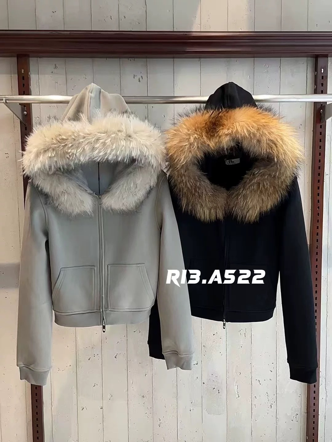 R13十三行冬新款时尚百搭宽松休闲连帽毛领加绒保暖卫衣外套35086