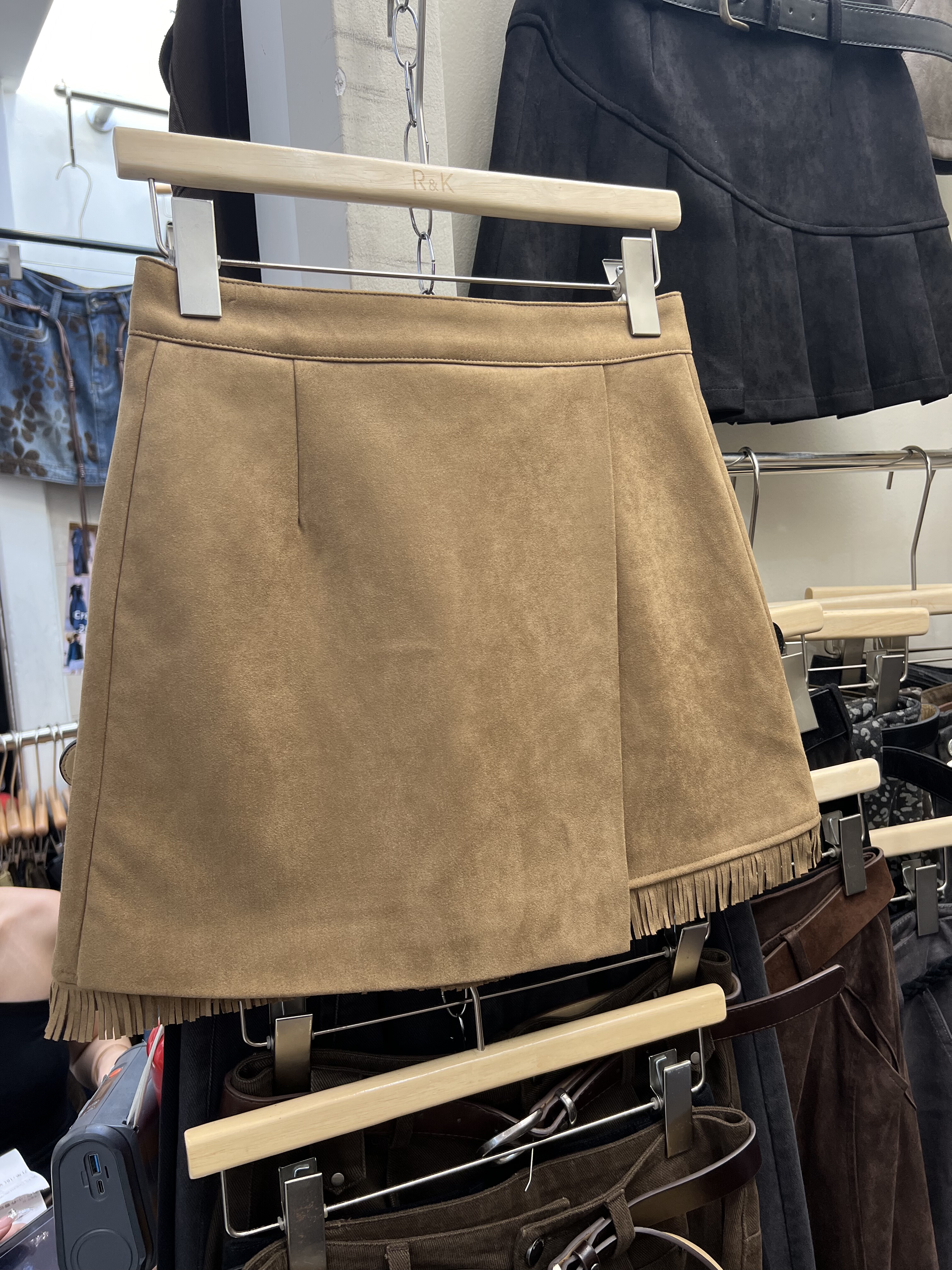 RK麂皮绒小众流苏a字半身裙女2025秋季新款法式高腰小个子半身裙