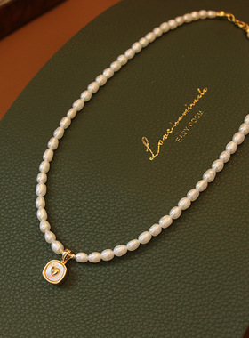 STINA高档爱心方牌吊坠珍珠项链