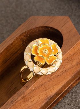 STINA法式精致优雅滴油可旋转玫