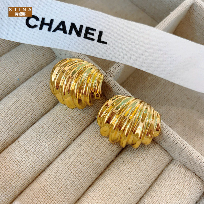 STINA时装走秀金色耳环女欧美耳