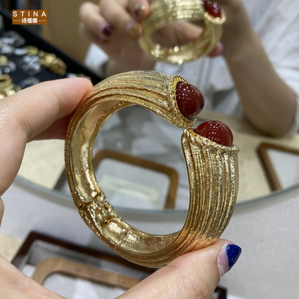 STINA法国小众设计复古金色天然