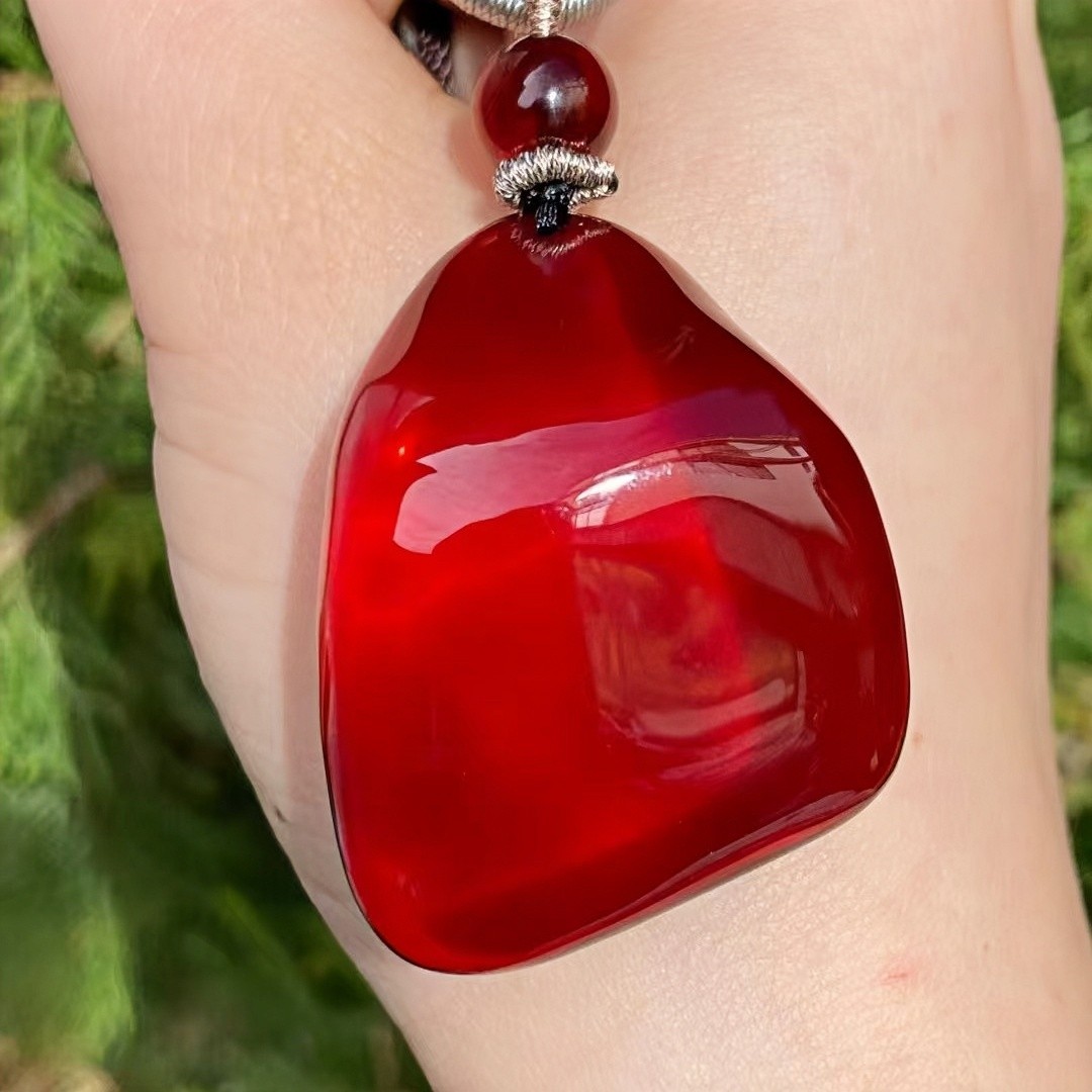 正品天然缅甸琥珀原矿樱桃红干放血珀随形吊坠男女款文玩珠宝饰品,珠宝/钻石/翡翠,颈饰,淘宝优惠券,粉丝福利购,淘宝优惠卷
