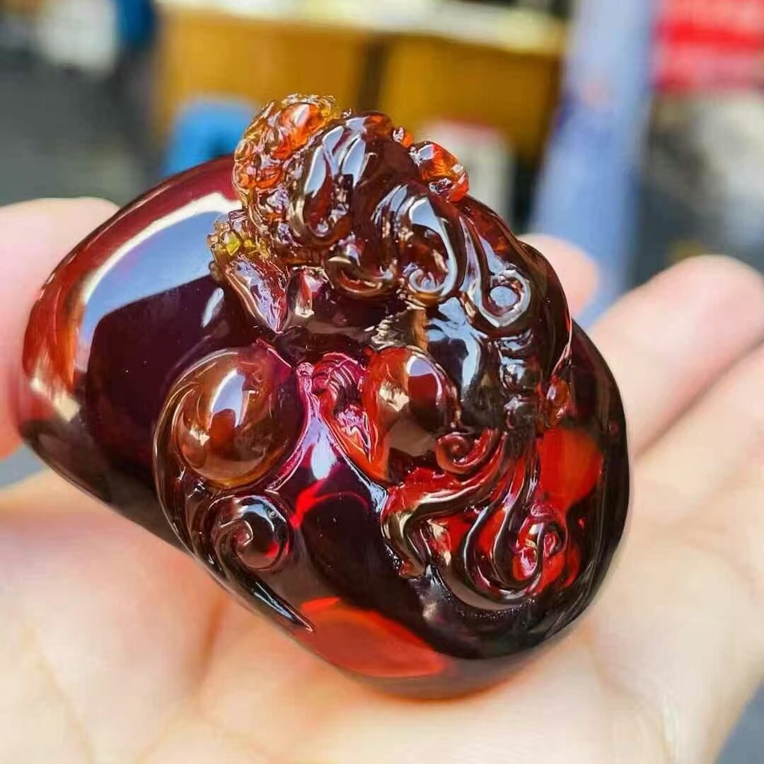 正品天然缅甸琥珀正宗血珀牛血红 貔貅 圆雕挂件文玩稀有珠宝饰品