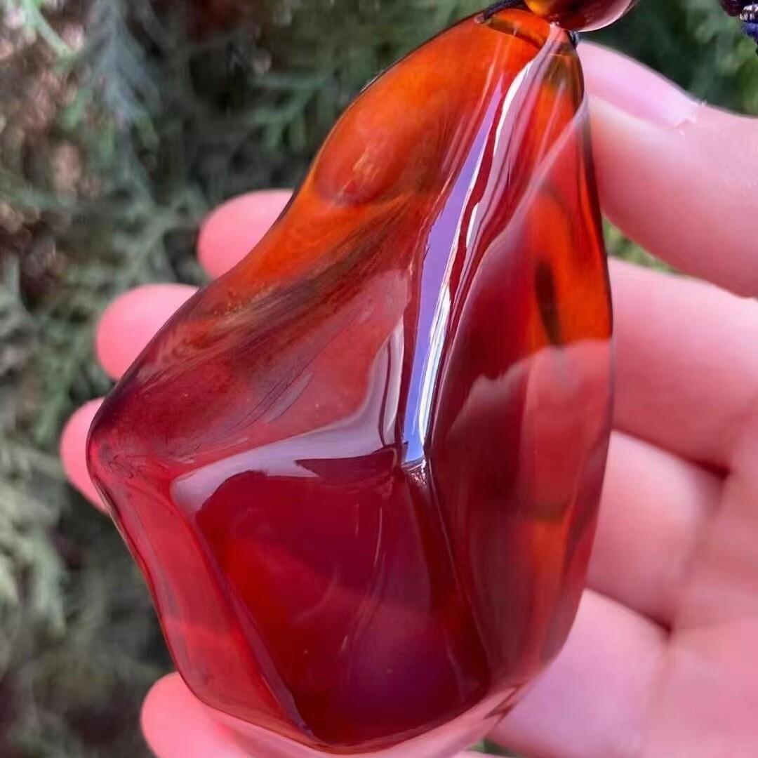 正品天然缅甸琥珀蓝血膜血珀随形毛衣链吊坠孤品稀有收藏礼品