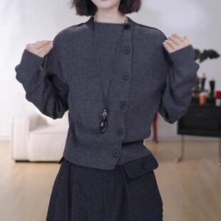 高级感灰色侧扣针织衫女装秋冬2025新款大码胖MM宽松毛衣外套上衣