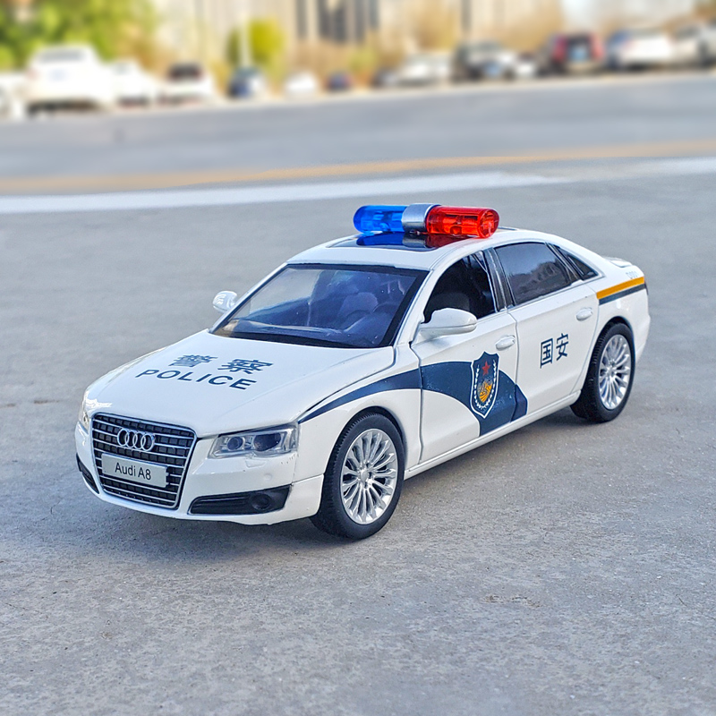 1:32奥迪a8合金警车仿真公安车汽车模型开门回力警笛玩具车模摆件