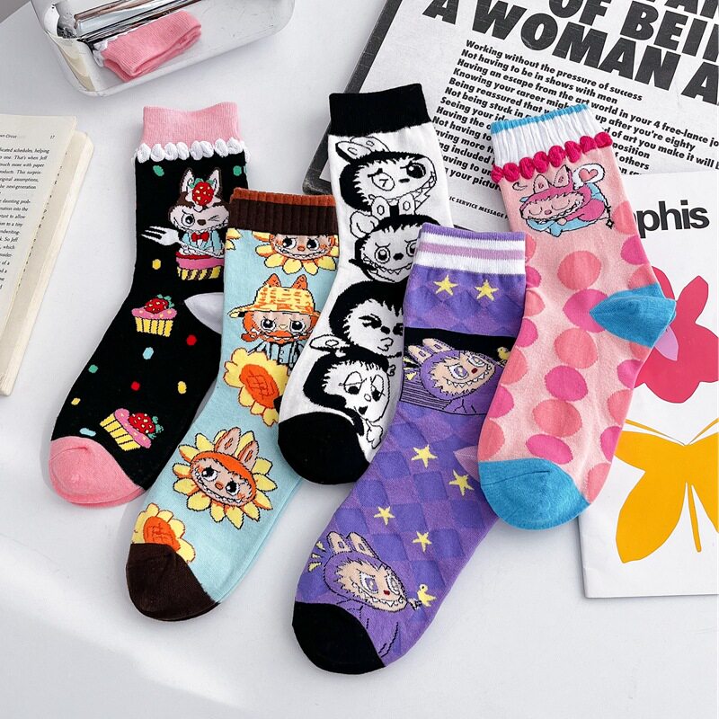 日系卡通袜子女潮牌精梳棉中筒拉布布女袜动漫卡通插画长筒袜一件