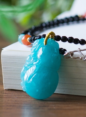 多宝苏幕水晶天河石小雕件吊坠