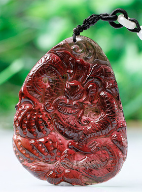 天然老坑紫红色碧玺龙牌雕件