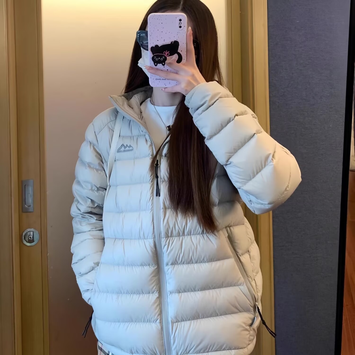 新短款排骨轻薄连帽羽绒棉衣面包