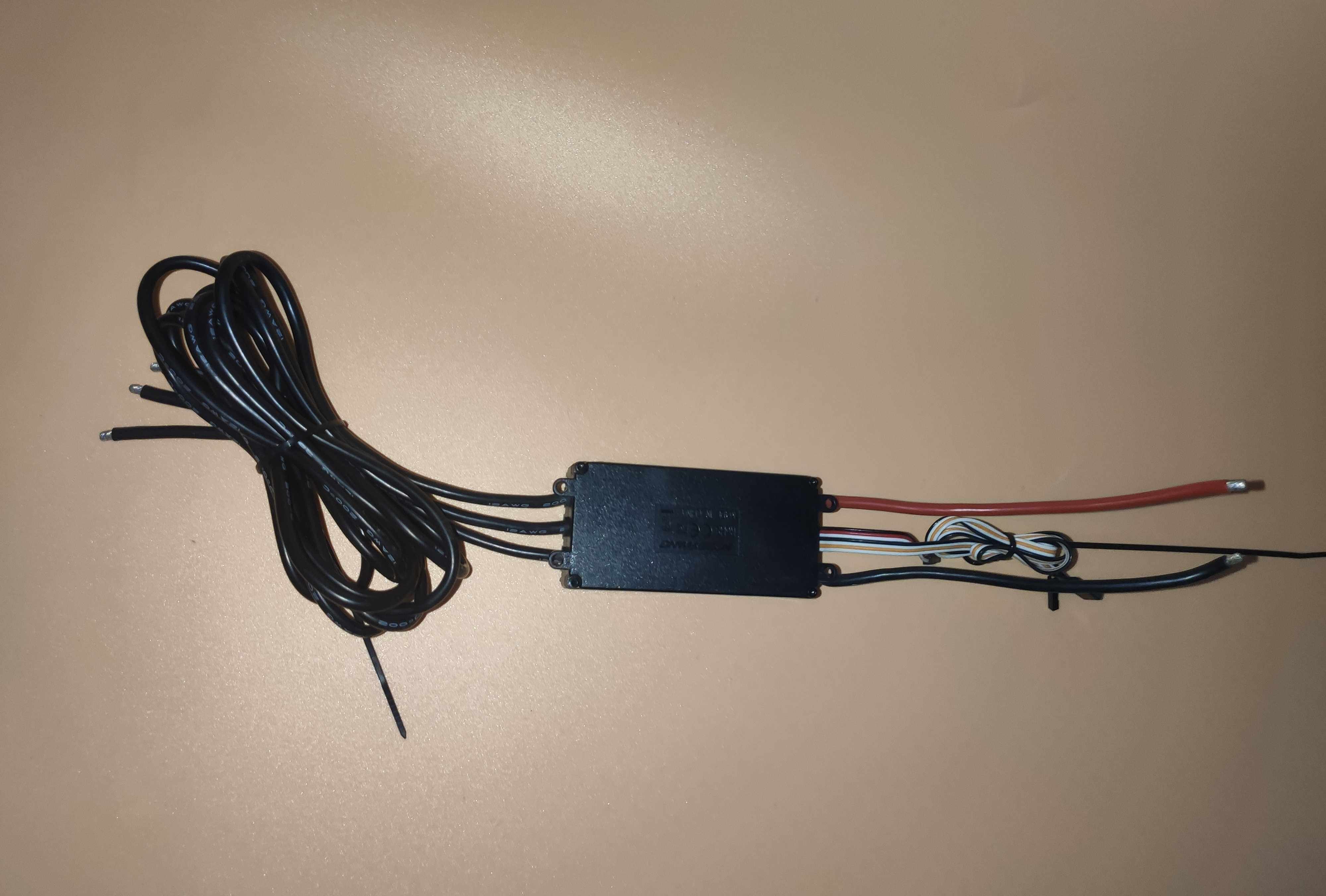 全新好盈乐天100安电调电压6-14S 这是高压无刷电调 12awg 线