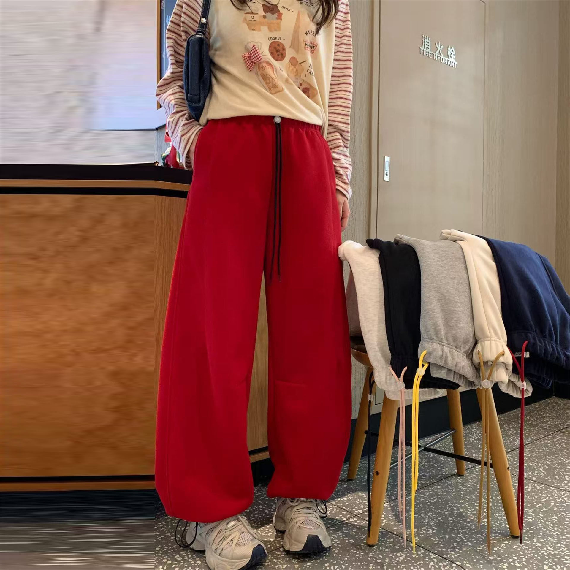 裤子女胖mm大码显瘦2026春今年流行超火垂坠感高级感阔腿裤弯刀裤