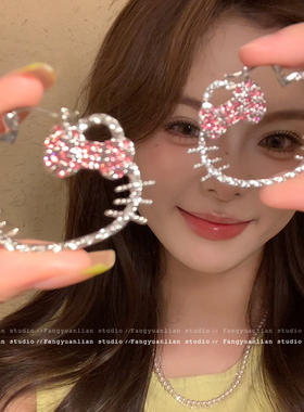 店主推荐！甜酷银色满钻kitty耳环女高级感耳钉气质耳圈个性耳饰